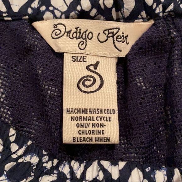 Indigo Rein Navy/White  Printed Shorts Sz Small - Picture 11 of 12
